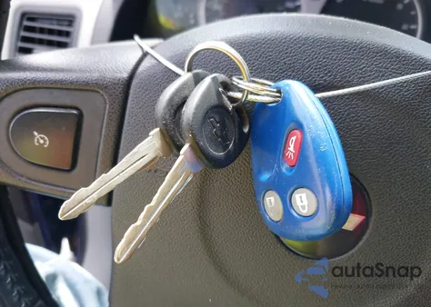 2005 Chevrolet Equinox Lt из США, поврежденный, VIN 2CNDL73F556027531